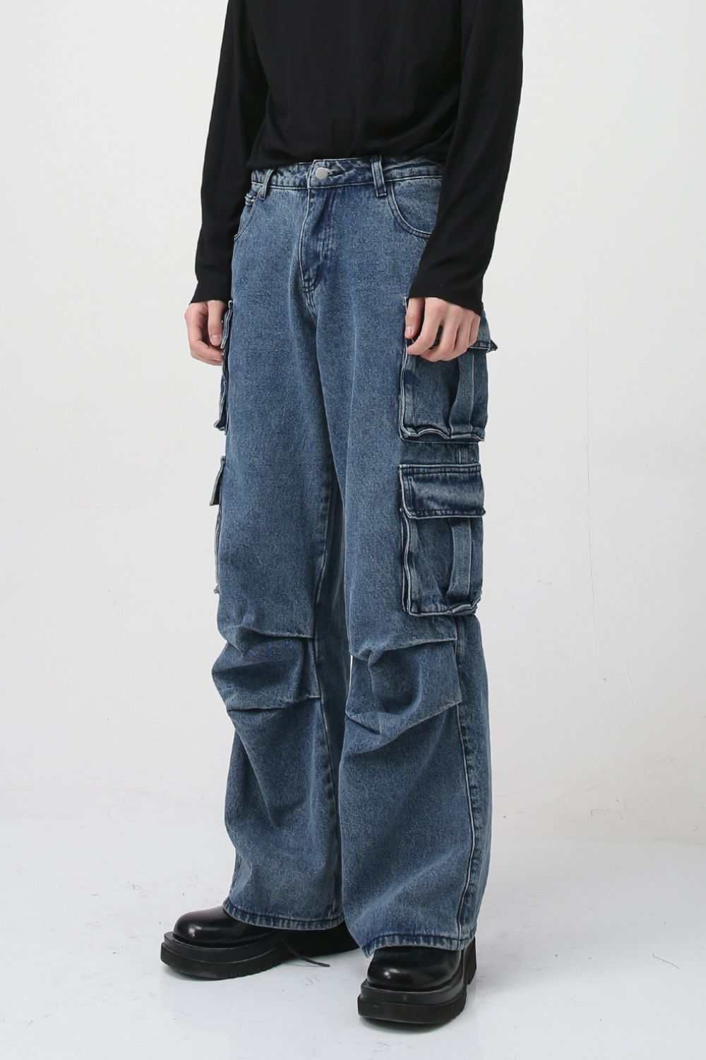 Trendsi Jeans with Cargo Pockets - Pants | MENLL